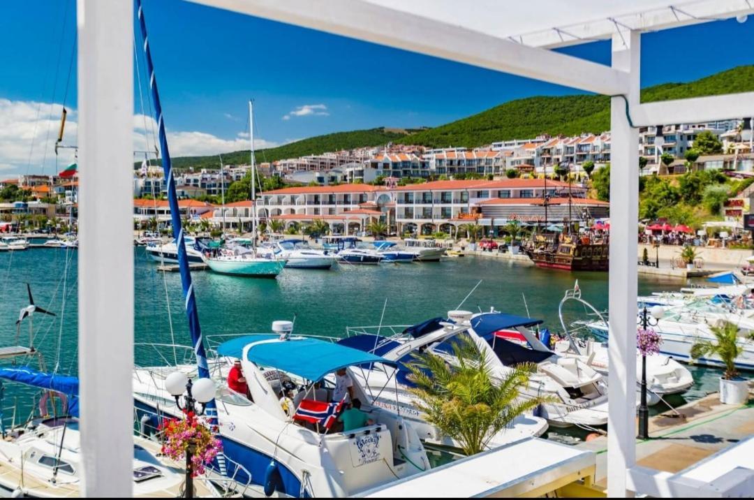Appartamento La terrace Sea view Sveti Vlas Esterno foto