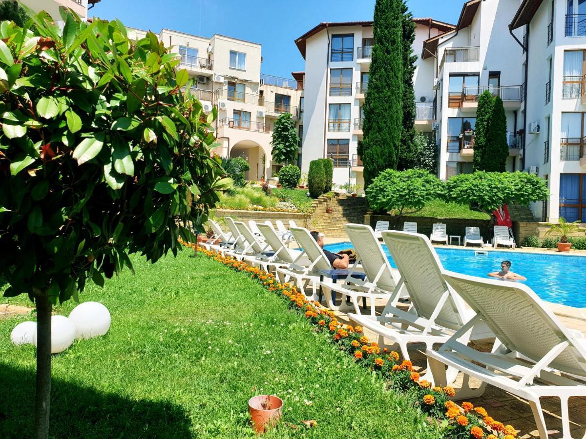 Appartamento La terrace Sea view Sveti Vlas Esterno foto