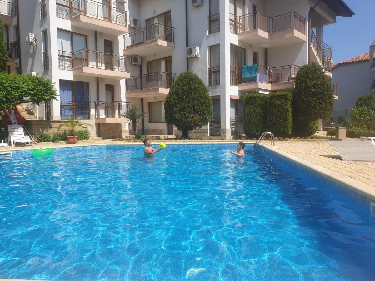Appartamento La terrace Sea view Sveti Vlas Esterno foto
